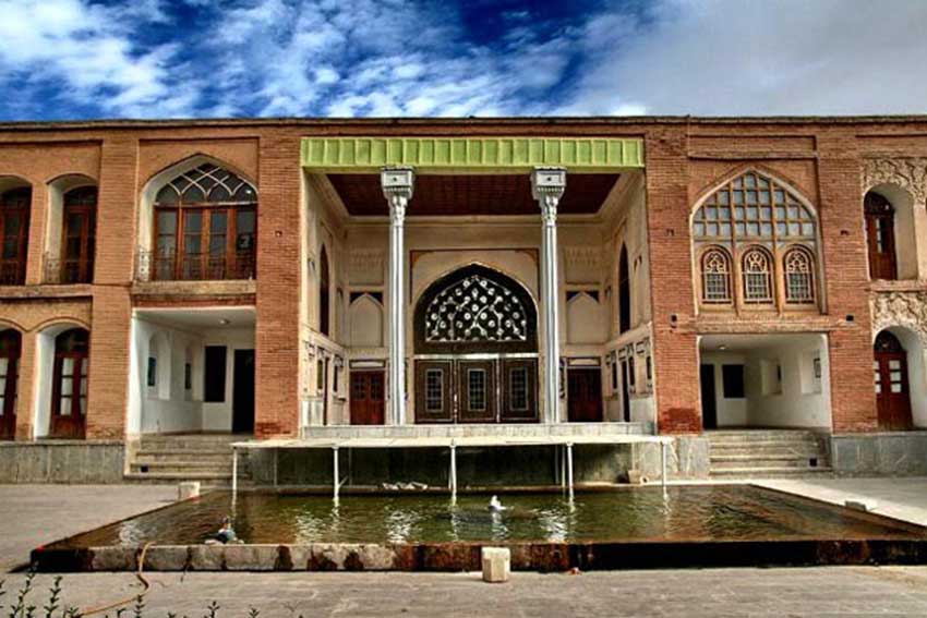 عمارت آصف وزیری در کردستان